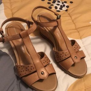 Rockport wedge sandals